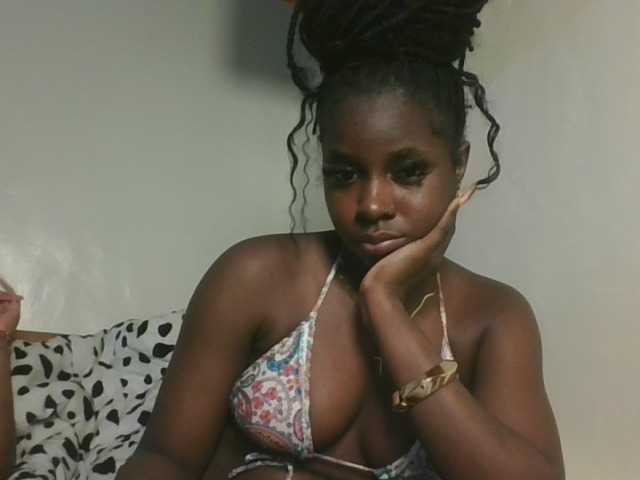 Sexykitten1 webcam