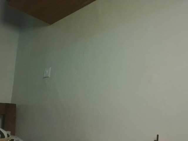 Sexykitten1 live cam on BongaCams