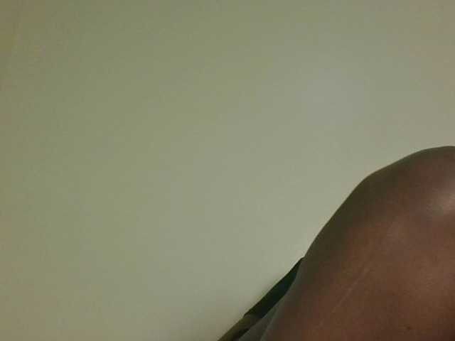 Sexykitten1 live cam on BongaCams