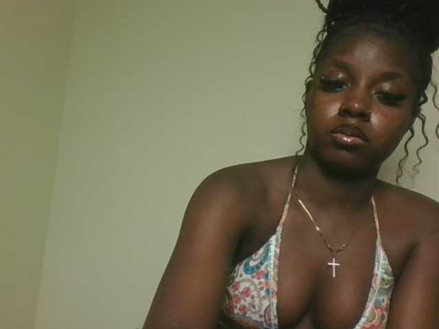 Sexykitten1 webcam