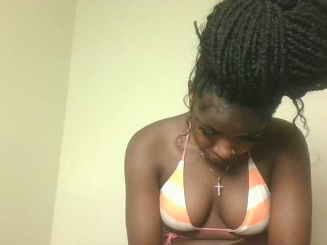 Sexykitten1 live cam on BongaCams