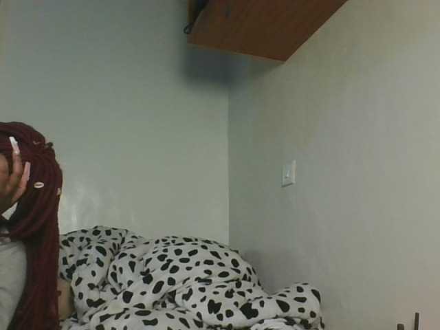 Sexykitten1 live cam on BongaCams
