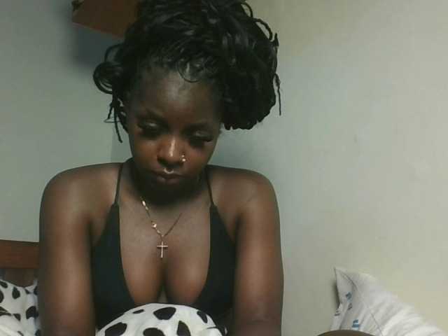 Sexykitten1 webcam