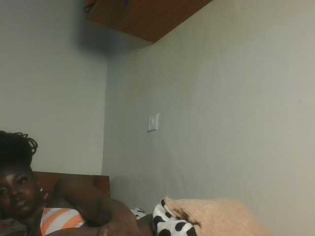 Sexykitten1 live cam on BongaCams