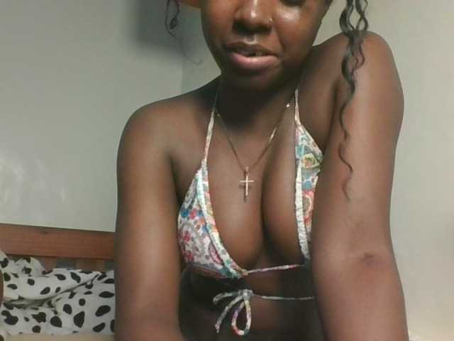 Sexykitten1 webcam