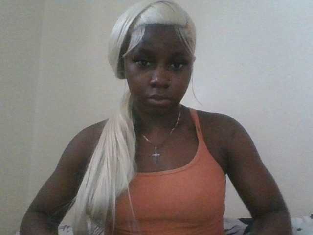 Sexykitten1 webcam