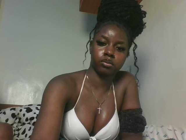 Sexykitten1 webcam