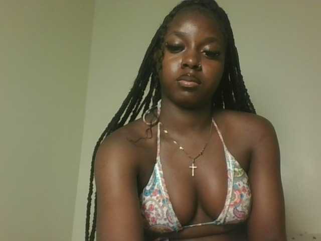 Sexykitten1 webcam