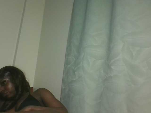 Sexykitten1 live cam on BongaCams