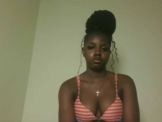 Sexykitten1 webcam