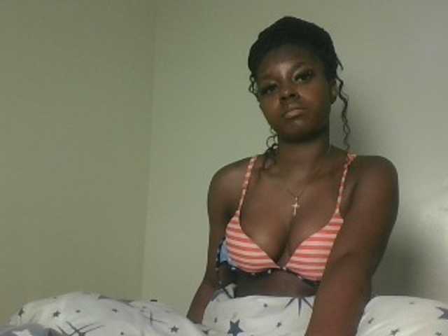 Sexykitten1 webcam