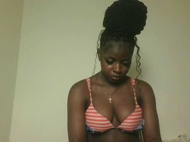 Sexykitten1 live cam on BongaCams