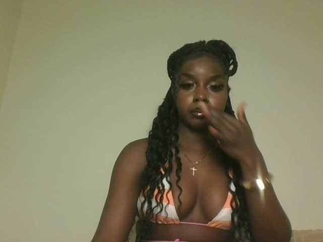 Sexykitten1 webcam