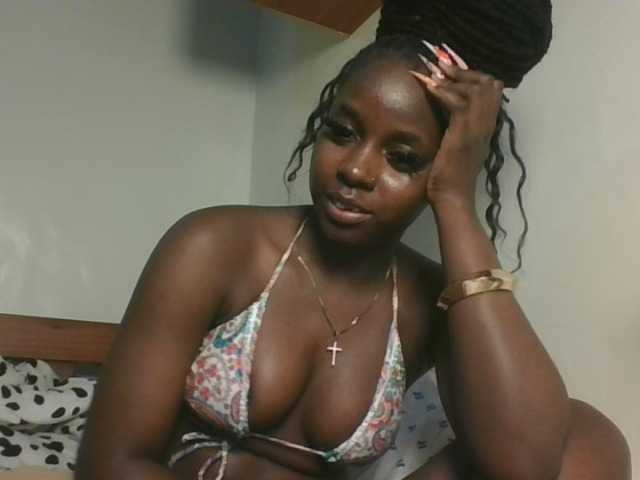 Sexykitten1 webcam