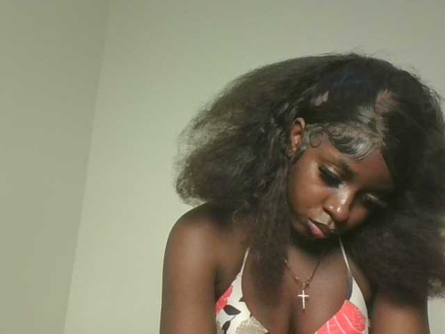 Sexykitten1 webcam