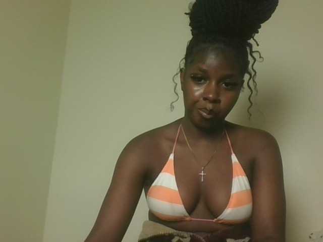Sexykitten1 webcam