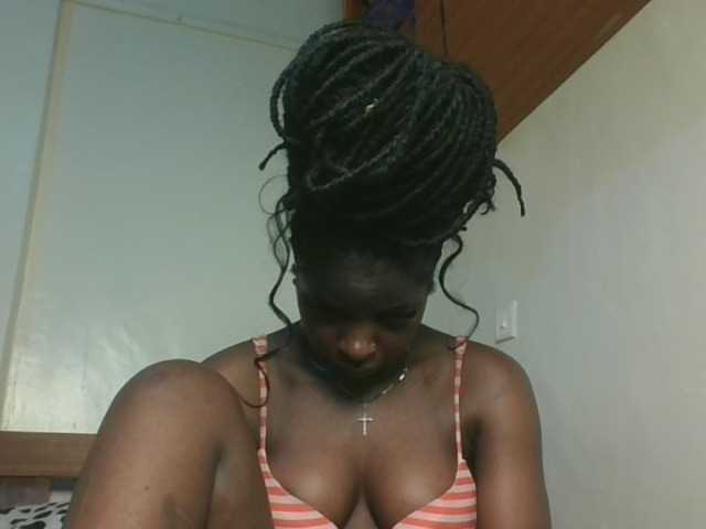 Sexykitten1 live cam