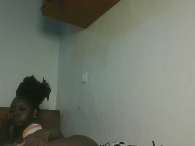 Sexykitten1 live cam on BongaCams