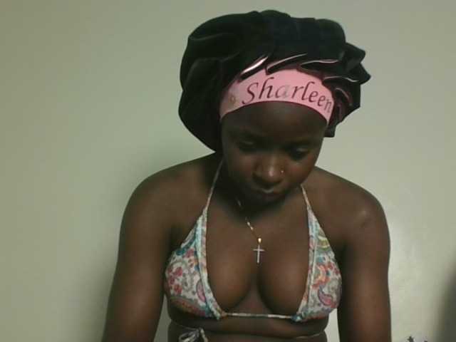 Sexykitten1 live cam on BongaCams