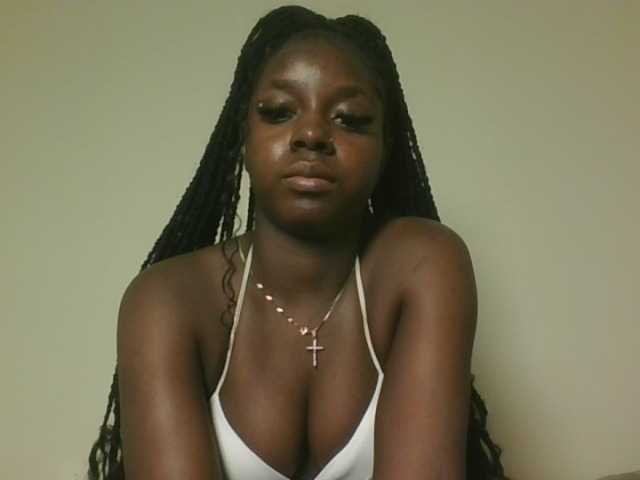 Sexykitten1 webcam