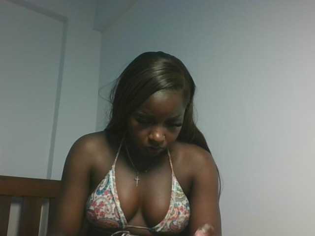 Sexykitten1 live cam preview