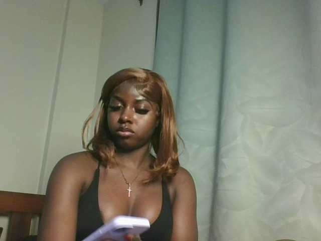 Sexykitten1 live cam preview