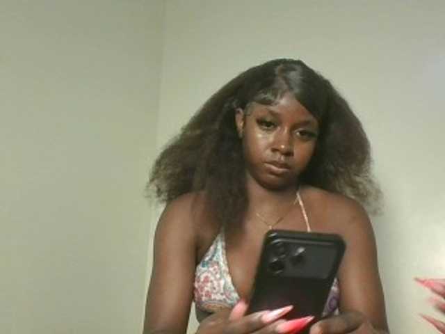 Sexykitten1 webcam