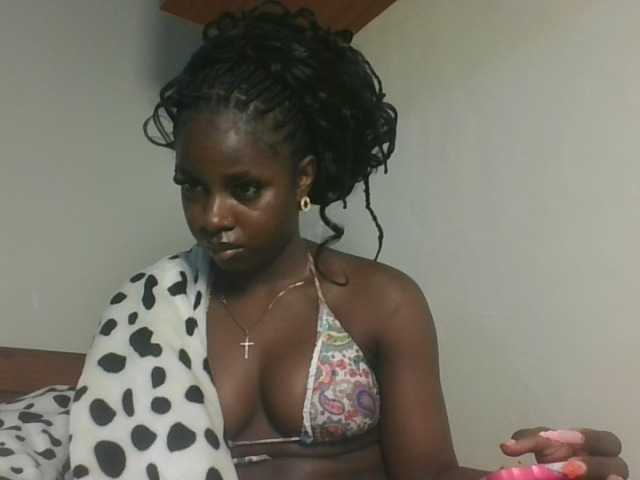 Sexykitten1 webcam