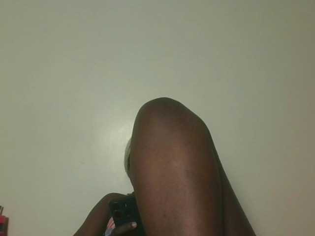 le modèle Sexykitten1 est en webcam porno dans un show sur le site bongacams, il possède les tags suivants: Ebony,Blonde,Trimmed