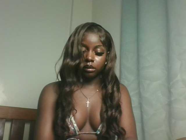 Sexykitten1 live cam preview