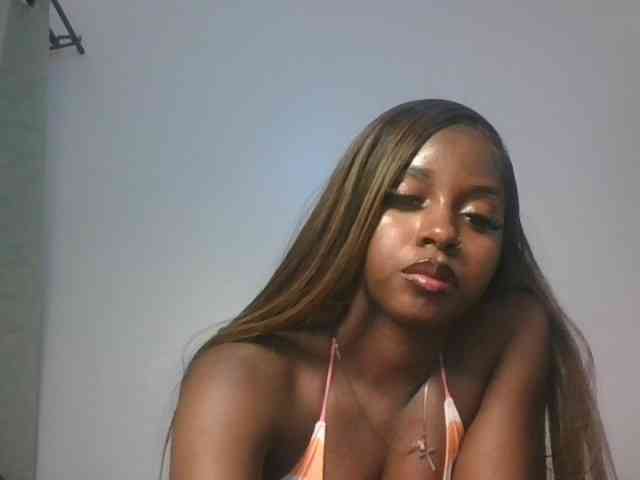 Sexykitten1 webcam