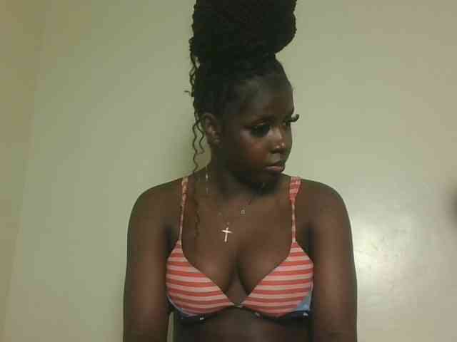 Sexykitten1 webcam