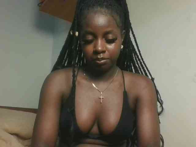 Sexykitten1 webcam