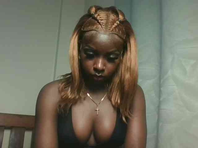 Sexykitten1 webcam