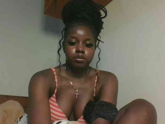 Sexykitten1 webcam