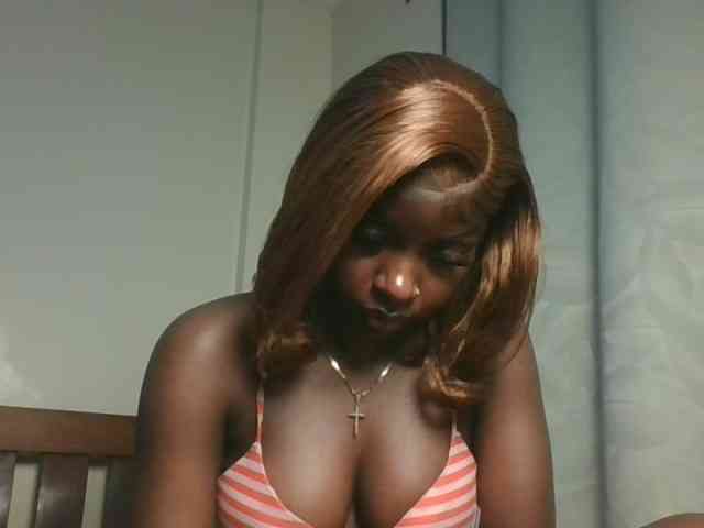 Sexykitten1 webcam