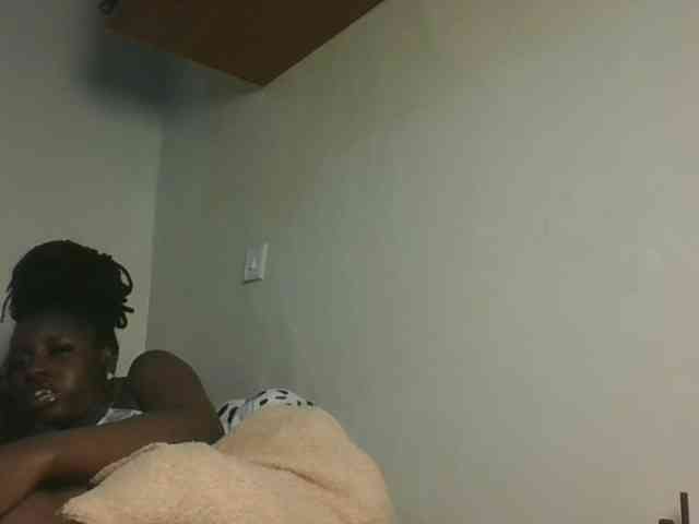 Sexykitten1 webcam