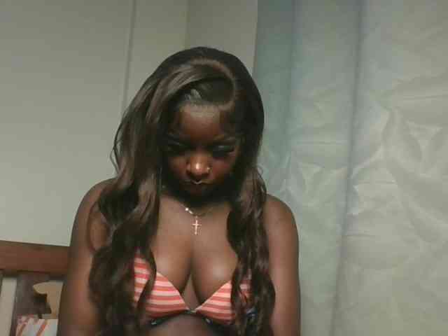 Sexykitten1 webcam