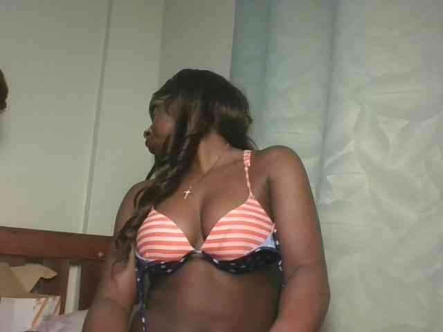 Sexykitten1 webcam