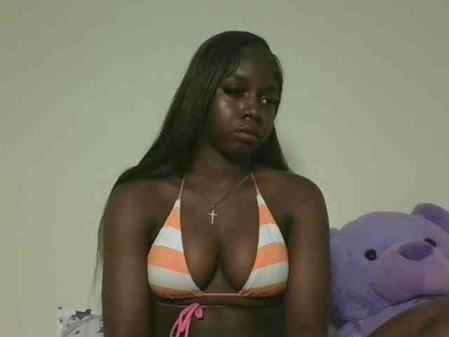 Sexykitten1 webcam