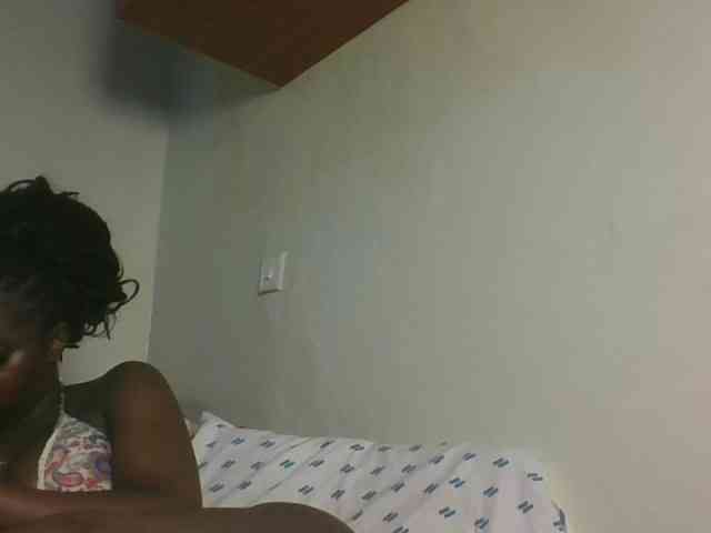 Sexykitten1 webcam