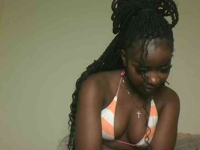 Sexykitten1 webcam