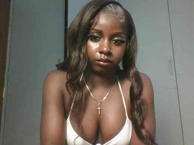 Sexykitten1 webcam
