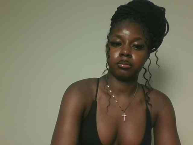 Sexykitten1 webcam
