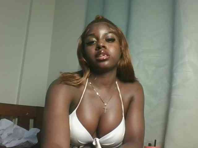 Sexykitten1 webcam