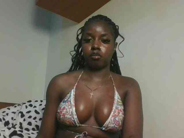Sexykitten1 webcam