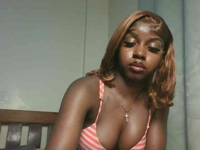Sexykitten1 webcam