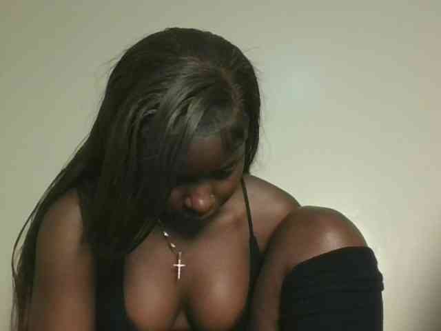 Sexykitten1 webcam