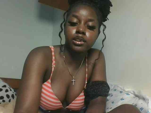 Sexykitten1 webcam