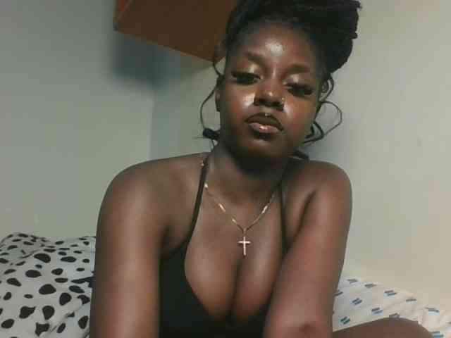 Sexykitten1 webcam